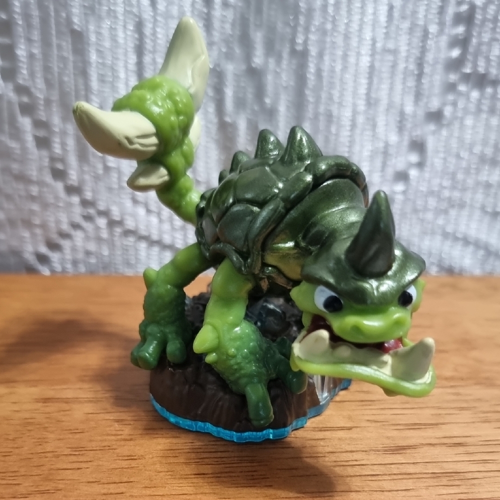 Slobber Tooth - Skylanders Swap Force - Figure # 84791888 - Activision 2013